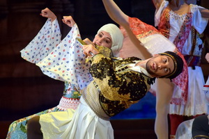 Воронежский театр оперы и балета показал на фестивале «Золотая Маска» балет «Корсар» и подвергся критике