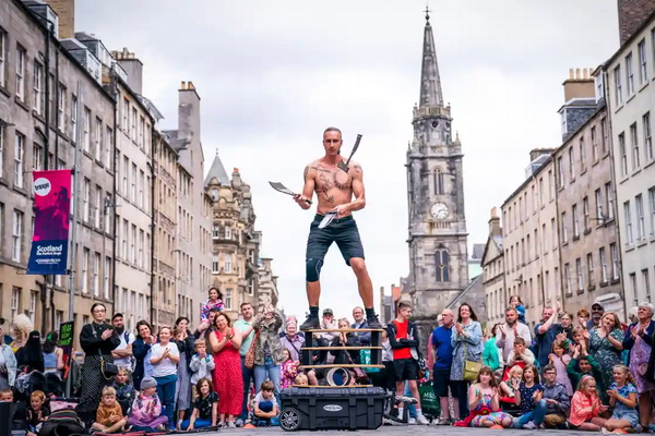 Эдинбургский фестиваль «Фриндж» под огнём критики: он должен измениться или умереть