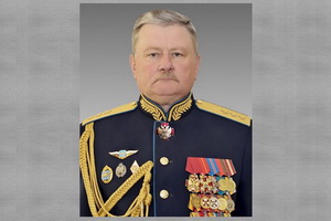 Глава Воронежа Сергей Петрин поздравил с юбилеем начальника Военно-воздушной академии Геннадия Зиброва