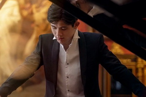 Джордж Харлионо исполнит в Воронеже фортепианные концерты Шопена и Рахманинова