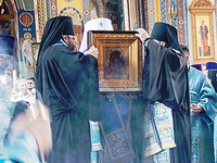 В Воронеже торжественно встретили новообретённую икону Божией Матери «Казанская»