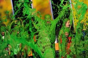 Обладателями премий Kids' Choice Awards стали Селена Гомес, Джастин Бибер и Кристен Стюарт