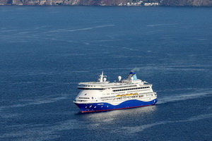 Первый круизный лайнер прошёл через Ормузский пролив, что известно о переживаниях пассажиров