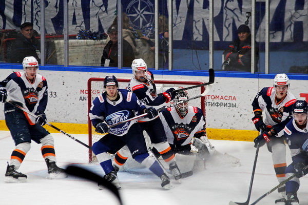 Воронежский «Буран» обыграл одного из лидеров чемпионата