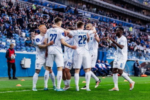 «Факел» 17 мая играет в Нижнем Новгороде, где накануне команда «Пари НН» подозрительно крупно разгромила «Крылья Советов»