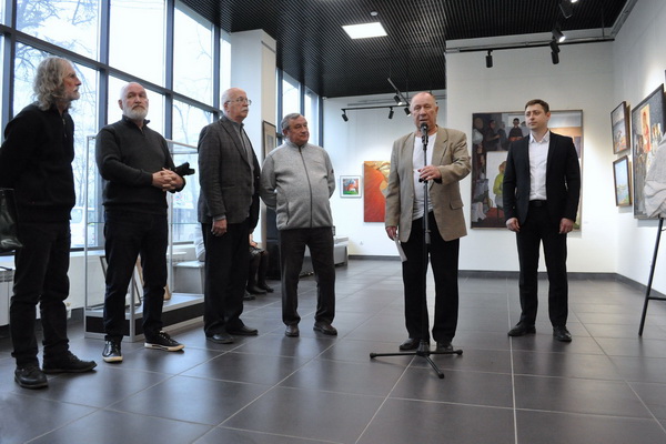 В Воронеже открылась областная художественная выставка