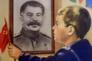 Уровень восхищения Сталиным достиг максимума