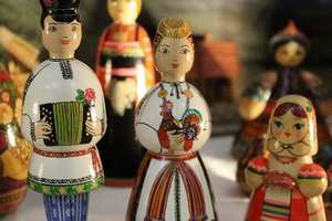Воронежцев пригласили на мастер-класс по изготовлению кукол в народных костюмах