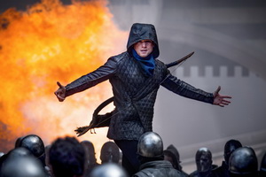 Критики растоптали фильм «Робин Гуд: Начало»