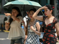 Азия изнемогает от жары, столетний температурный рекорд пал в Шанхае