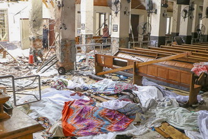Число погибших при взрывах в церквях и отелях на Шри-Ланке достигло 185, среди них – иностранные туристы