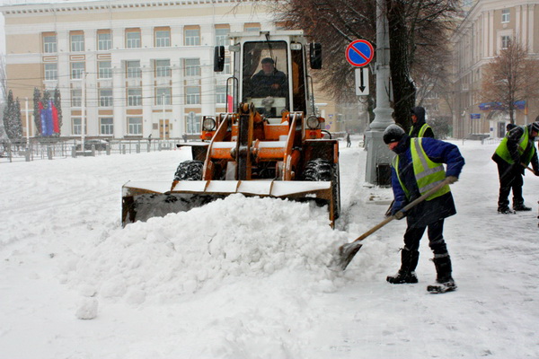 Воронежцев призвали готовиться к снегопадам в середине текущей недели