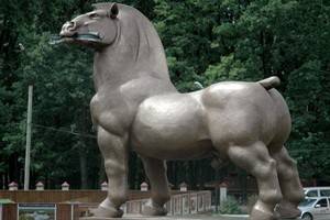 Конь Ярыж из Воронежа вошел в число самых странных памятников России